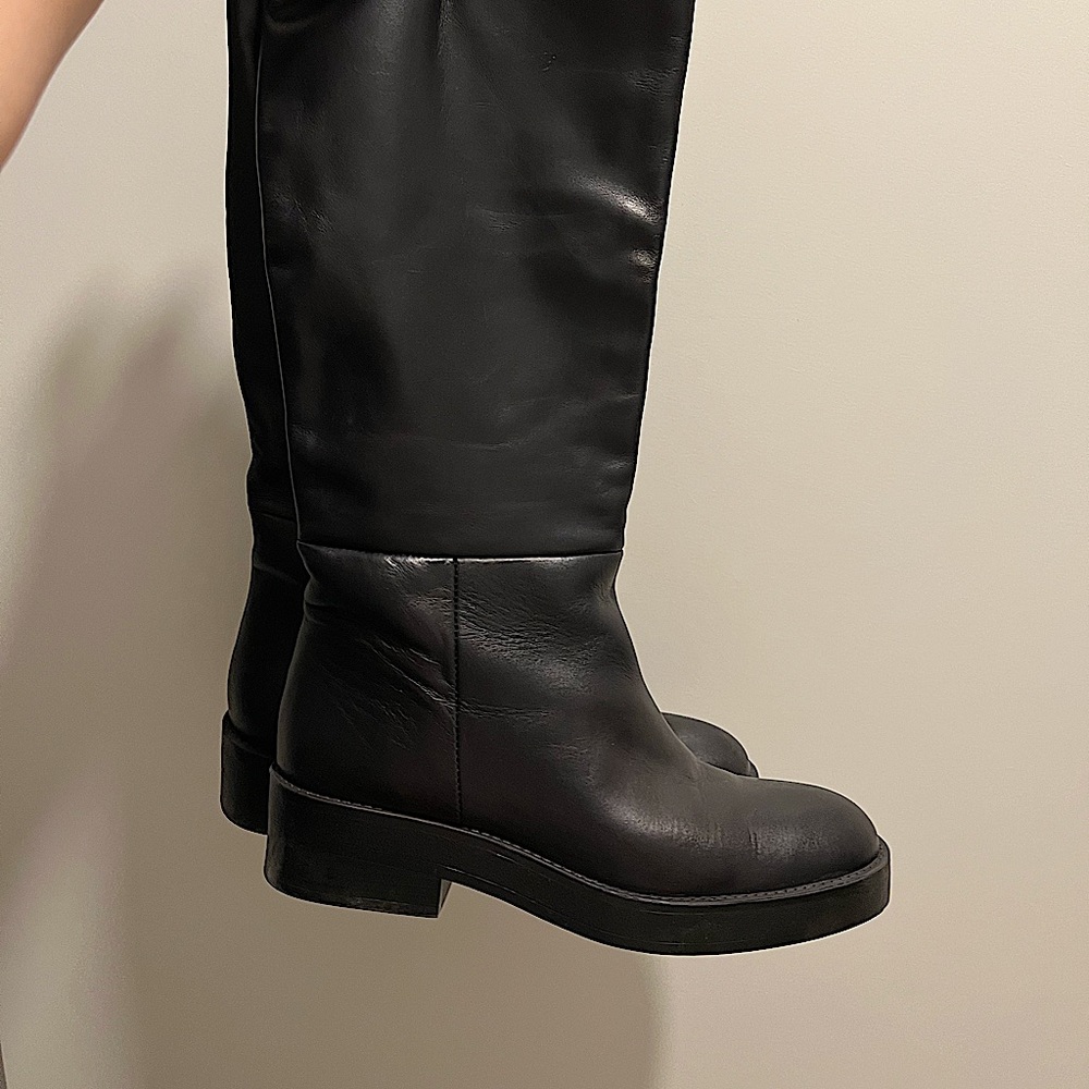 Zara black boots sz 37